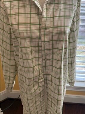 Oversized Classic Vintage Green Plaid Button-Up Shirt/Dress